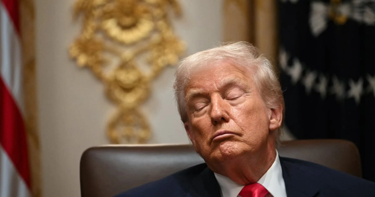 Суми штрафів і хронологія: чому Трамп готує мита проти ЄС