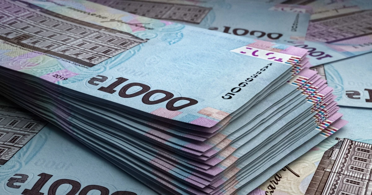 Де у червні зарплати найвищі та найнижчі: регіональний і галузевий розріз Держстату