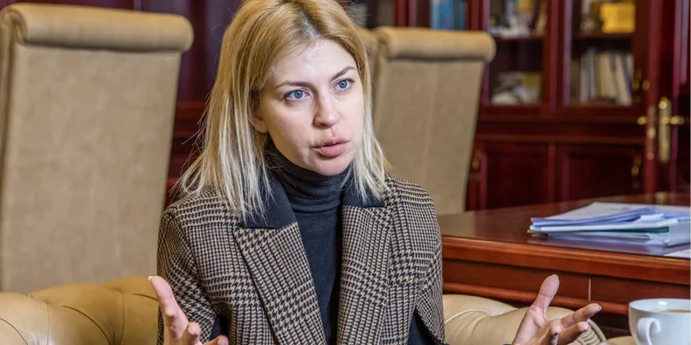 Указ про звільнення Стефанішиної з посла у США: що це означає для представництва