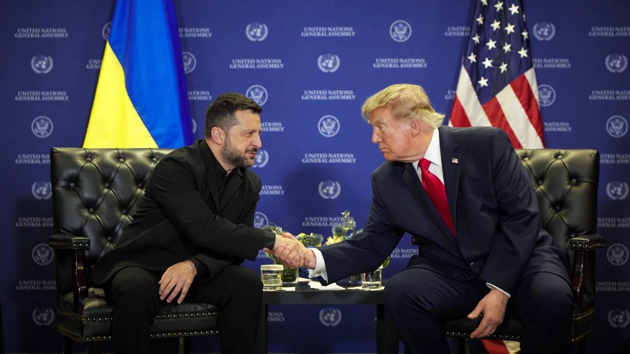 Заява Трампа про «згоду» Зеленського щодо НПЗ РФ: що відомо і що ні